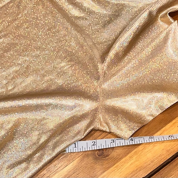 DAZZLE ME CRAZY TOP - GOLD - Picture 4 of 11